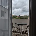 Hotel Jardin Del Cantador